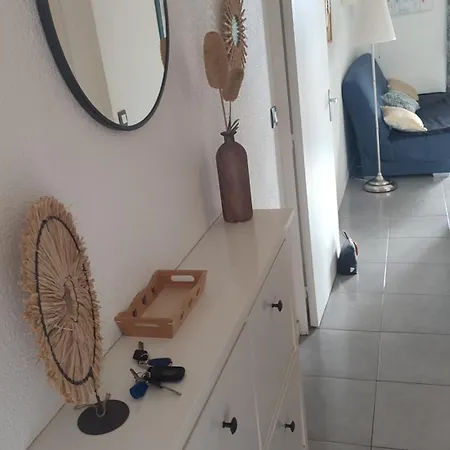 Apartment T2 Coquet Proche Plages, Port Et Centre *